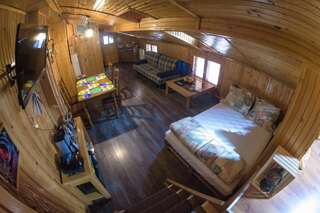 Проживание в семье Wooden Attic Suite Брашов Люкс с 1 спальней-8